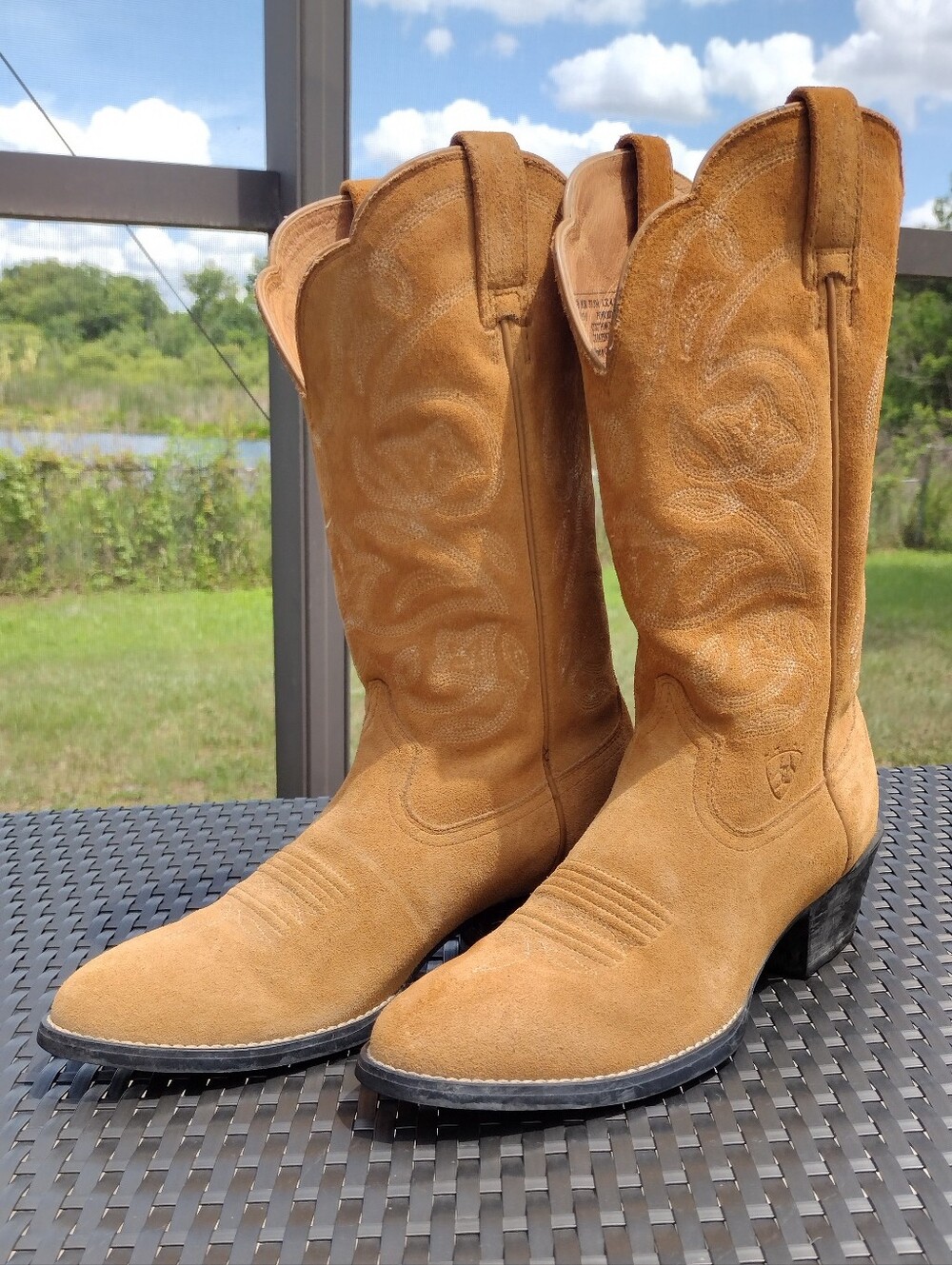 Ariat Heritage Round Toe Brown Suede Western Boot